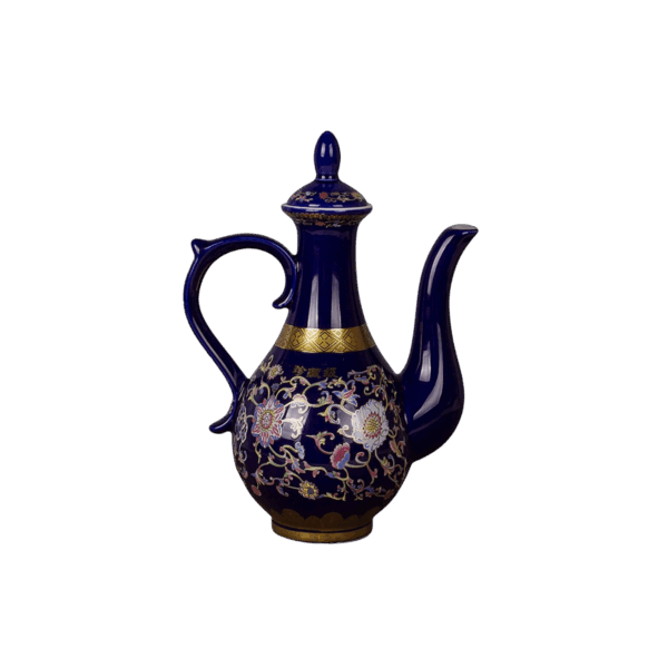 Bình gốm cổ điển